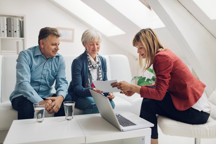 Familie berechnet Schenkungssteuer für Immobilie Familie berechnet Schenkungssteuer für Immobilie